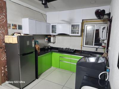 Kitchen Image of 980 Sq.ft 3 BHK Apartment / Flat for sale in Shree Siddhnath Platinum, Waghodia Road Vadodara for Rs. 3500000