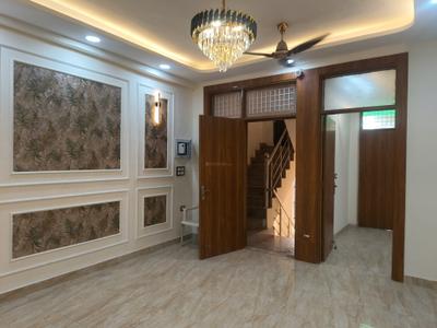 Living Room Image of 1300 Sq.ft 3 BHK Builder Floor for sale in Vasundhara Ghaziabad for Rs. 8100000