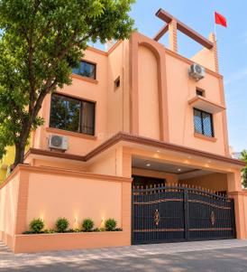 Image of 1700 Sq.ft 10 BHK Independent House for sale in Santoshi Nagar, Raipur for Rs. 12000000