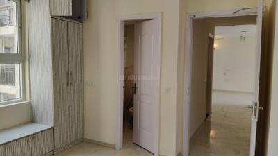 Bedroom Image of 1615 Sq.ft 3 BHK Apartment / Flat for rent in Omaxe The Palace, Gomti Nagar Lucknow for Rs. 27000