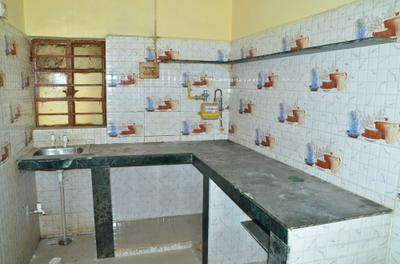 Kitchen Image of 1500 Sq.ft 3 BHK Apartment / Flat for rent in Cooperative Colony Bokaro for Rs. 15000