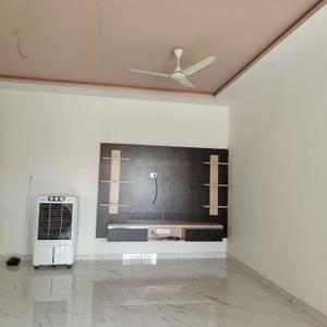 Hall Image of 800 Sq.ft 1 BHK Independent House for rent in Katulbod Durg for Rs. 10000