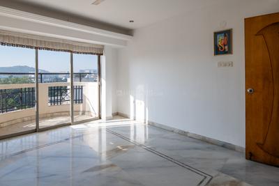 Bedroom Image of 5743 Sq.ft 5 BHK Penthouse for sale in Shivaji Nagar Pune for Rs. 57490000