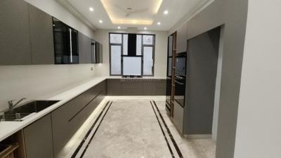 Kitchen Image of 4300 Sq.ft 5 BHK Builder Floor for sale in Kaushambi Ghaziabad for Rs. 47500000