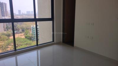Bedroom Image of 2000 Sq.ft 4 BHK Apartment / Flat for sale in Rajesh White City, Kandivali East Mumbai for Rs. 65000000