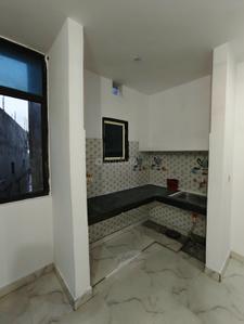Kitchen Image of 750 Sq.ft 1 BHK Independent House for rent in Munirka New Delhi for Rs. 18000