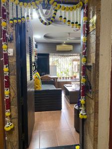Image of 600 Sq.ft 1 BHK Apartment / Flat for sale in Malad West, Mumbai for Rs. 12500000