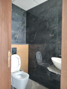 Common Bathroom Image of 1775 Sq.ft 3 BHK Apartment / Flat for sale in ACE Ace Starlit, Sector 152 Noida for Rs. 29000000