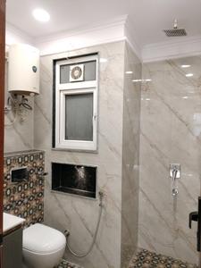 Common Bathroom Image of 1100 Sq.ft 3 BHK Builder Floor for sale in DDA Residential Flats, Sector 8 Dwarka New Delhi for Rs. 19000000