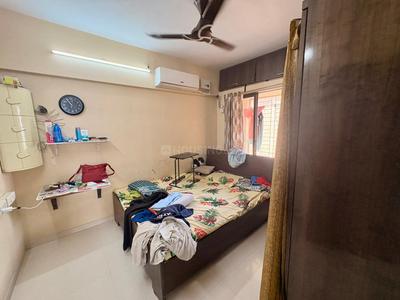 Bedroom Image of 675 Sq.ft 2 BHK Apartment / Flat for sale in Parshvanath Hansraj Heights, Thane West Thane for Rs. 15000000