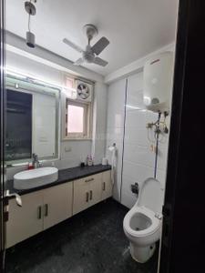 Bathroom Image of 4000 Sq.ft 4 BHK Builder Floor for rent in Geetanjali Enclave New Delhi for Rs. 160000