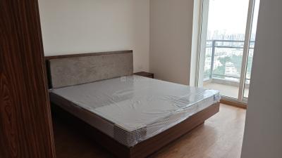 Bedroom Image of 975 Sq.ft 2 BHK Apartment / Flat for rent in Godrej The Suites, Jaypee Greens Greater Noida for Rs. 38000