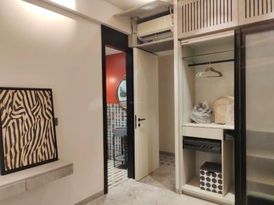 Bedroom Image of 2000 Sq.ft 3 BHK Apartment / Flat for sale in Gateway, Santacruz West Mumbai for Rs. 76000000