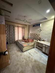 Bedroom Image of 2250 Sq.ft 3 BHK Builder Floor for sale in Sector 75 Faridabad for Rs. 20500000
