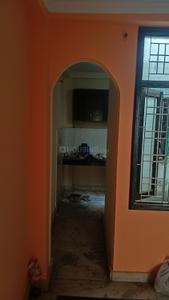 Kitchen Image of 450 Sq.ft 1 BHK Builder Floor for rent in Mahavir Enclave New Delhi for Rs. 12000