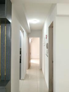 Passage Image of 925 Sq.ft 3 BHK Apartment / Flat for rent in Kasarvadavali Thane for Rs. 45000