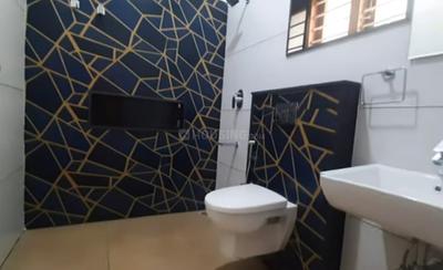 Bathroom Image of 2040 Sq.ft 3 BHK Apartment / Flat for rent in Sanjaynagar Bengaluru for Rs. 65000