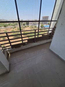 Balcony Image of 1800 Sq.ft 3 BHK Apartment / Flat for rent in Sunpharma Road Vadodara for Rs. 17000