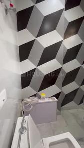 Bathroom Image of 1800 Sq.ft 3 BHK Independent House for sale in Patel Nagar New Delhi for Rs. 32400000