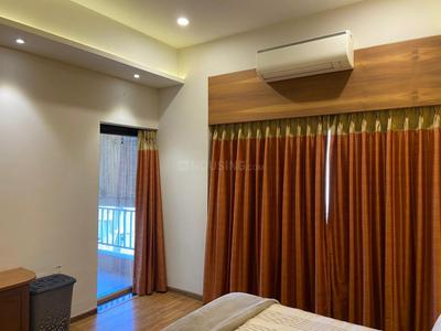 Bedroom Image of 2980 Sq.ft 4 BHK Apartment / Flat for rent in Adani Water Lily Ph 3 Towers A6 A7, Shantigram Ahmedabad for Rs. 140000