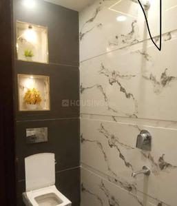 Bathroom Image of 520 Sq.ft 2 BHK Villa for rent in Dwarka Mor New Delhi for Rs. 16000