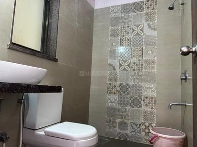 Image of 700 Sq.ft 2 BHK Apartment / Flat for sale in Kandivali West, Mumbai for Rs. 19500000