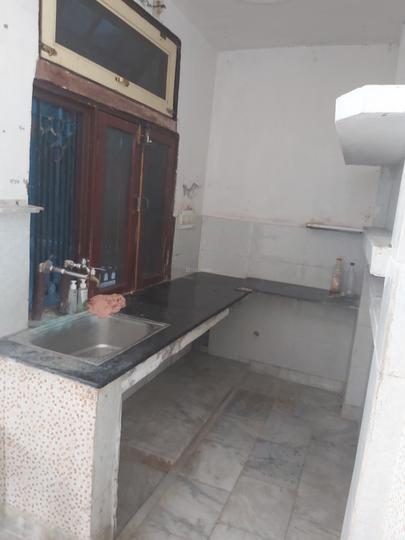 Roop Nagar Kitchen 1