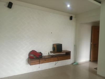 Living Room Image of 680 Sq.ft 1 BHK Apartment / Flat for rent in Sheth Beverly Hills, Hinjawadi Pune for Rs. 21000