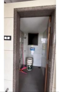 Bathroom Image of 900 Sq.ft 2 BHK Apartment / Flat for sale in Mangeshi Dhara, Thakurli Thane for Rs. 7900000