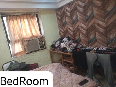 Bedroom Image of 600 Sq.ft 2 BHK Apartment / Flat for sale in Khar West Mumbai for Rs. 26000000