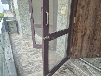 Image of 2400 Sq.ft 3 BHK Duplex for rent in Sector 40, Noida for Rs. 41000