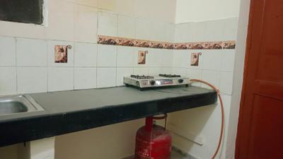 Kitchen Image of 1250 Sq.ft 2 BHK Duplex for rent in Sector 14 Gurgaon for Rs. 29000