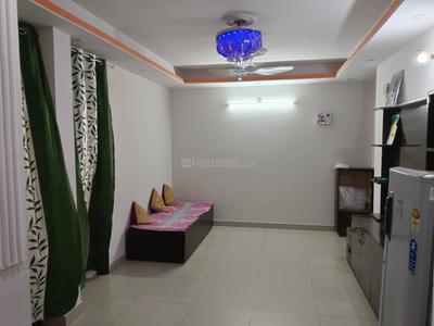 Hall Image of 900 Sq.ft 2 BHK Apartment / Flat for rent in Sector 73 Noida for Rs. 25000