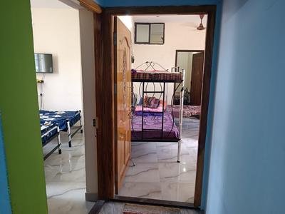 Bedroom Image of GRANTAN PG FOR GIRLS in Medavakkam, Chennai