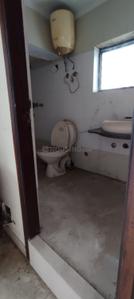 Bathroom Image of 5500 Sq.ft 3 BHK Penthouse for sale in Hiland Park, Santoshpur Kolkata for Rs. 30500000