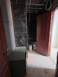 Balcony Image of 1350 Sq.ft 3 BHK Builder Floor for sale in Preet Vihar New Delhi for Rs. 28500000