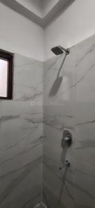 Bathroom Image of 1000 Sq.ft 2 BHK Apartment / Flat for rent in Bhawna City, Shastripuram Agra for Rs. 13000