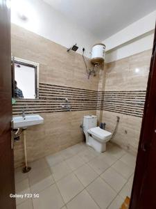 Bathroom Image of 800 Sq.ft 1 BHK Builder Floor for rent in Sector 40 Gurgaon for Rs. 26000