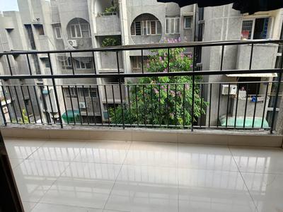 Balcony Image of 1650 Sq.ft 3 BHK Apartment / Flat for sale in Patparganj New Delhi for Rs. 28500000