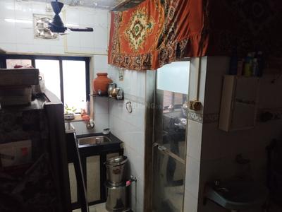 Kitchen Image of 500 Sq.ft 2 BHK Independent House for rent in Kandivali West Mumbai for Rs. 18000
