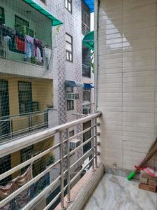 Bedroom One Image of 650 Sq.ft 2 BHK Builder Floor for sale in Dwarka Mor New Delhi for Rs. 3500000
