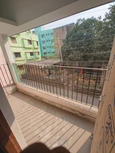 Balcony Image of 850 Sq.ft 2 BHK Apartment / Flat for sale in Priya Apartment, Keshtopur Kolkata for Rs. 3100000