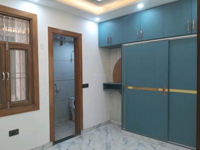 Bedroom Image of 1225 Sq.ft 4 BHK Apartment / Flat for sale in Shalimar Garden Ghaziabad for Rs. 9000000