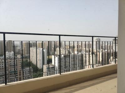 Bedroom Two Image of 1700 Sq.ft 3 BHK Apartment / Flat for sale in Amrapali Crystal Homes Phase 1, Sector 76 Noida for Rs. 22500000