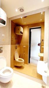 Bathroom Image of 3600 Sq.ft 4 BHK Independent House for rent in Vasant Vihar New Delhi for Rs. 300000