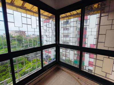 Balcony Image of 1109 Sq.ft 2 BHK Apartment / Flat for sale in Hiland Park, Santoshpur Kolkata for Rs. 7500000