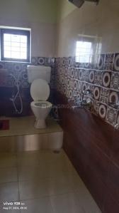 Bathroom Image of 1000 Sq.ft 1.5 BHK Builder Floor for rent in Balawala Dehradun for Rs. 10000