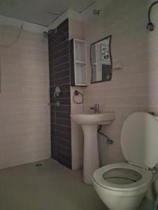 Common Bathroom Image of 950 Sq.ft 2 BHK Apartment / Flat for sale in Amrapali Zodiac, Sector 120 Noida for Rs. 8000000