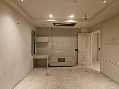 Bedroom Image of 2304 Sq.ft 4 BHK Builder Floor for sale in Model Town New Delhi for Rs. 55000000