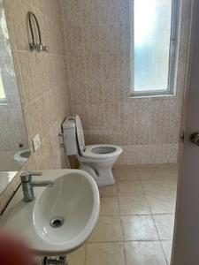 Bathroom Image of 2040 Sq.ft 4 BHK Apartment / Flat for sale in Rising Homes At DXP 92, Sector 92 Gurgaon for Rs. 18500000